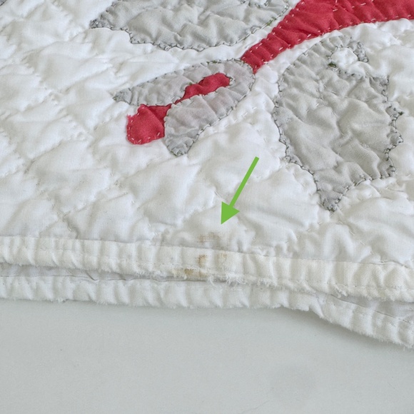 Vintage 70s hand stitched quilt, red, white and grey, full size, flawed, AS IS - Picture 15 of 15